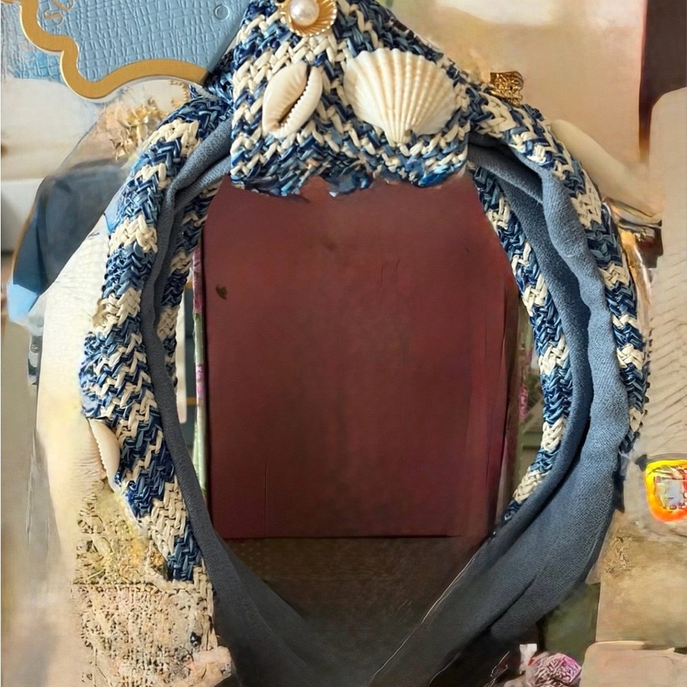 Sunday State Blue and White Seashell Headband